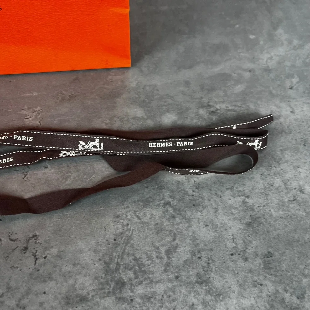 Hermès Shopping Bag with Ribbon 11